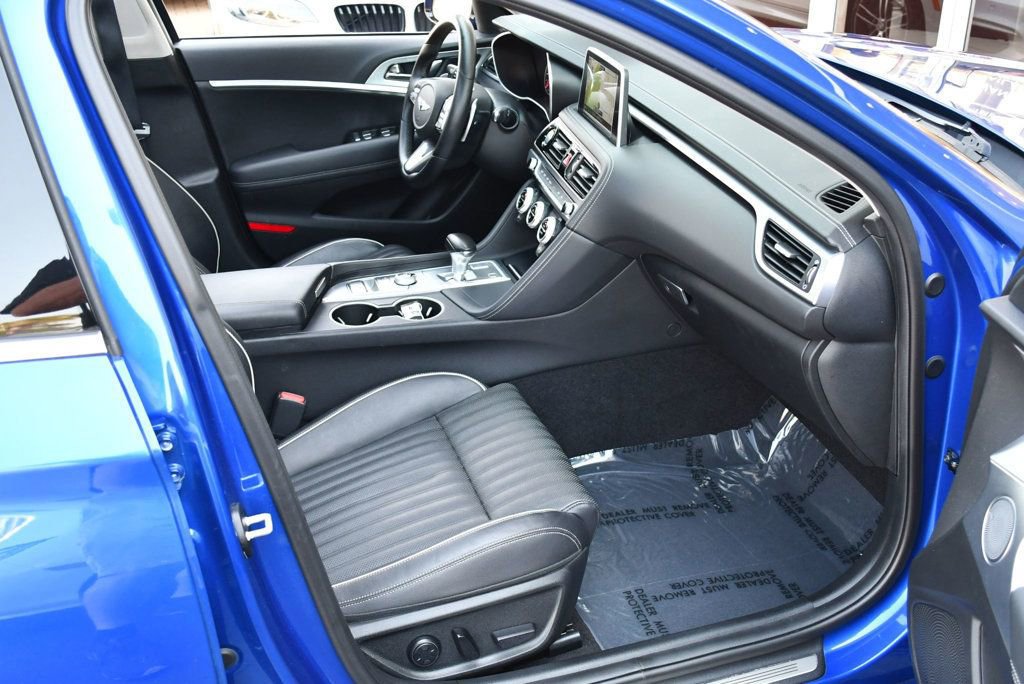 Used 2021 Genesis G70 3.3T image 40