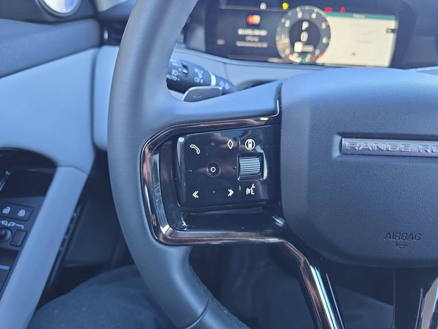 Certified 2025 Land Rover Range Rover Evoque Dynamic SE image 17