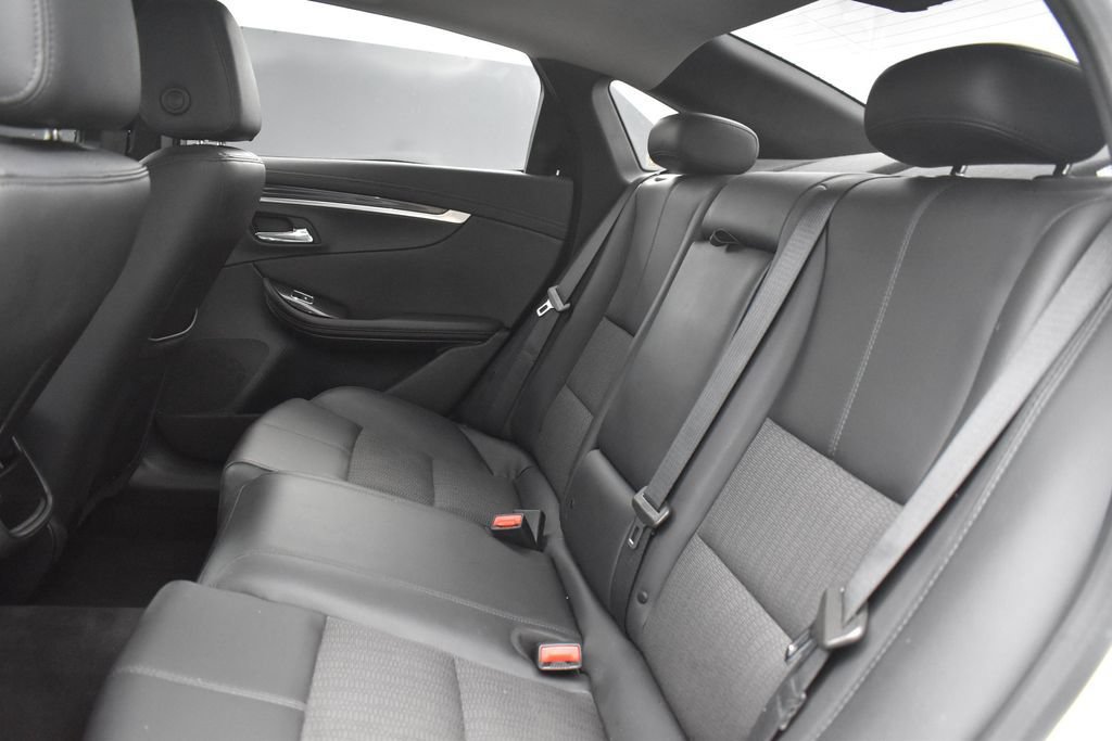 Used 2020 Chevrolet Impala LT FWD image 24