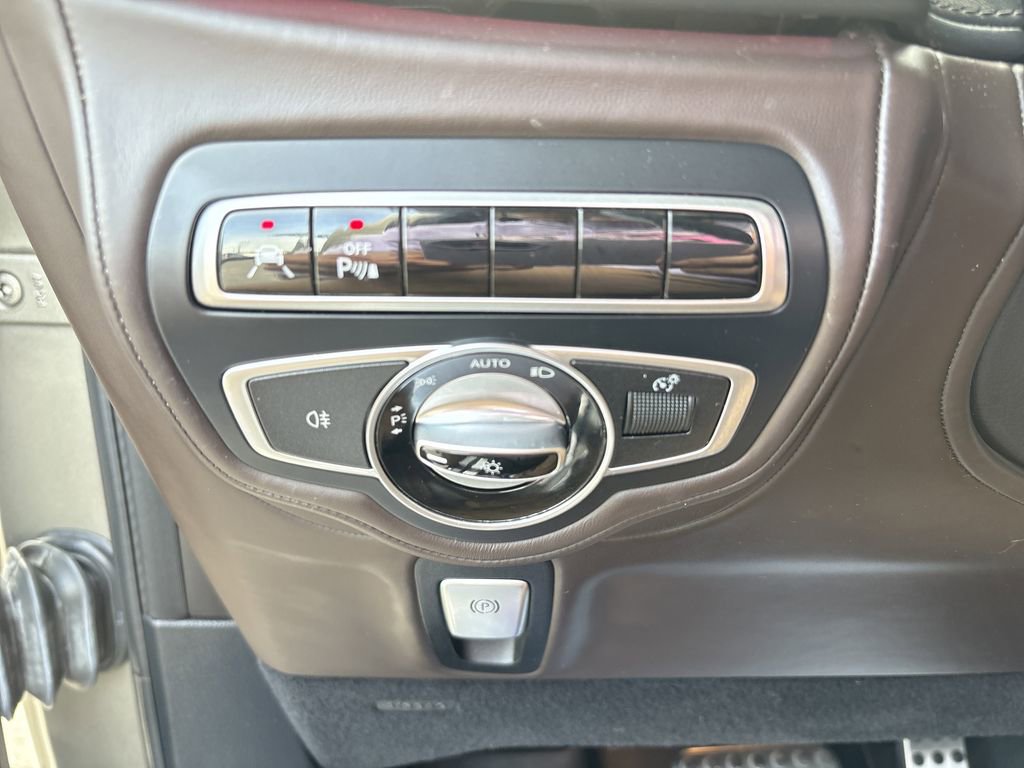 Used 2021 Mercedes-Benz G 550 image 17