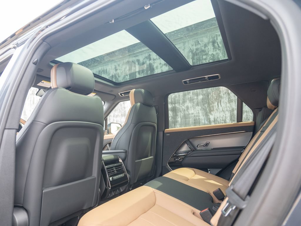 New 2026 Land Rover Range Rover Sport Dynamic SE AWD/4WD image 22