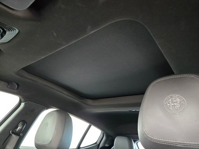 Used 2024 Alfa Romeo Tonale Veloce image 11