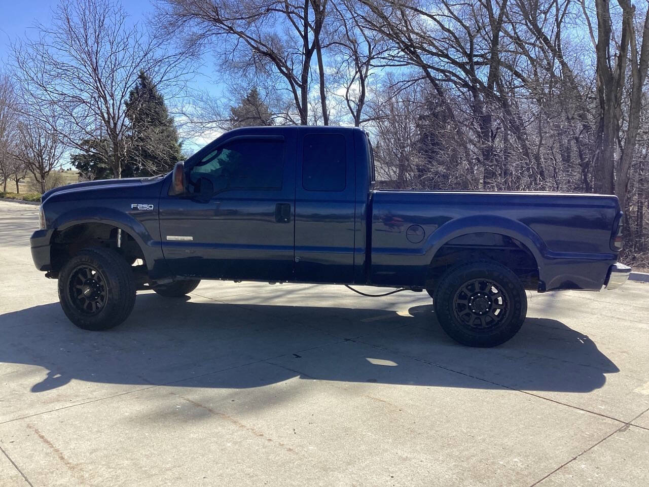 Used 2003 Ford F250 XLT image 5