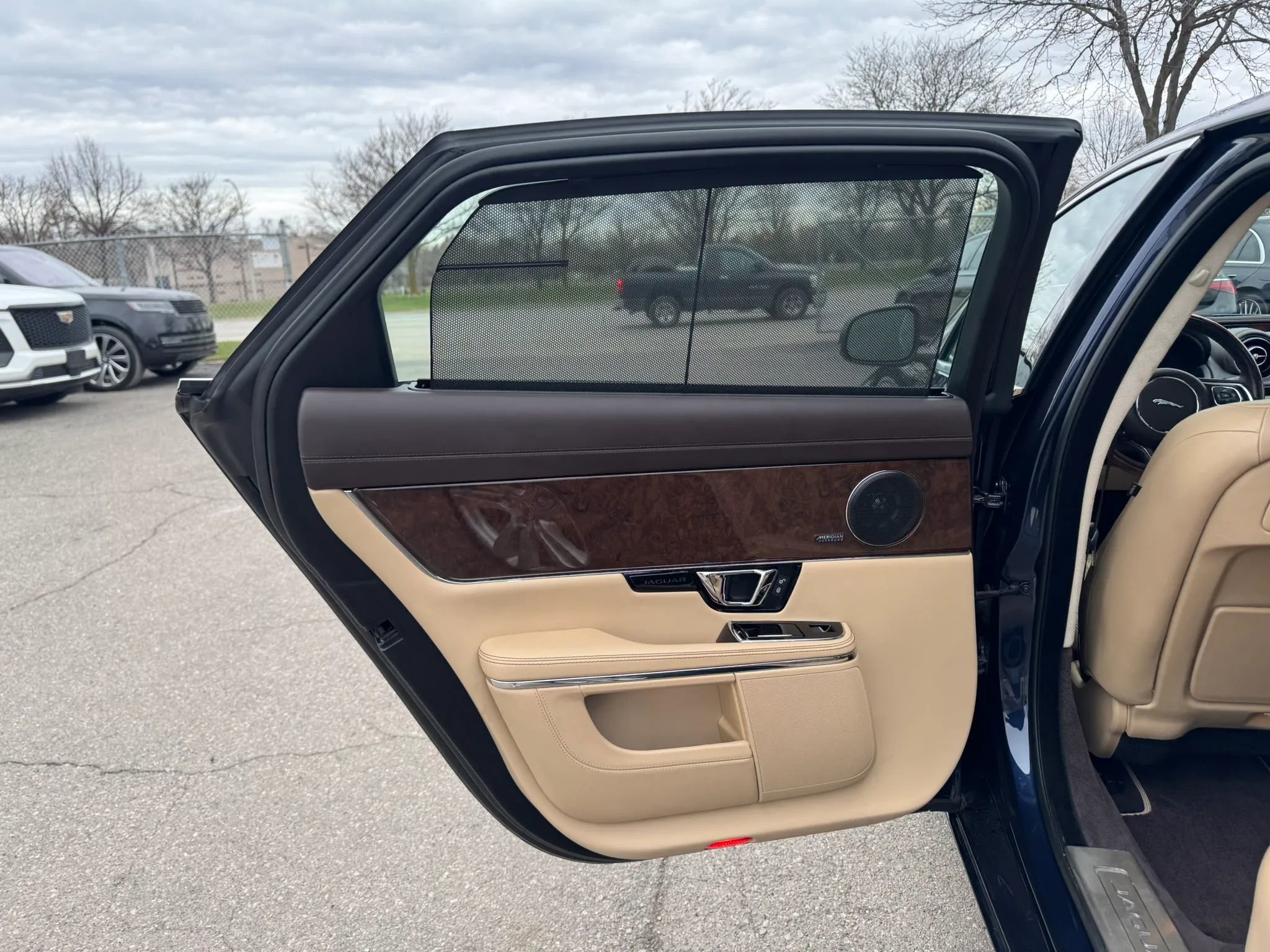 Used 2019 Jaguar XJ L Portfolio image 17