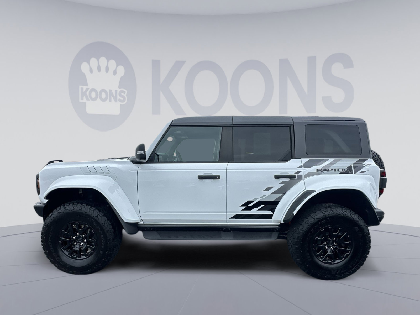 Used 2024 Ford Bronco Raptor w/ Interior Carbon Fiber Pack 6 AWD/4WD image 7