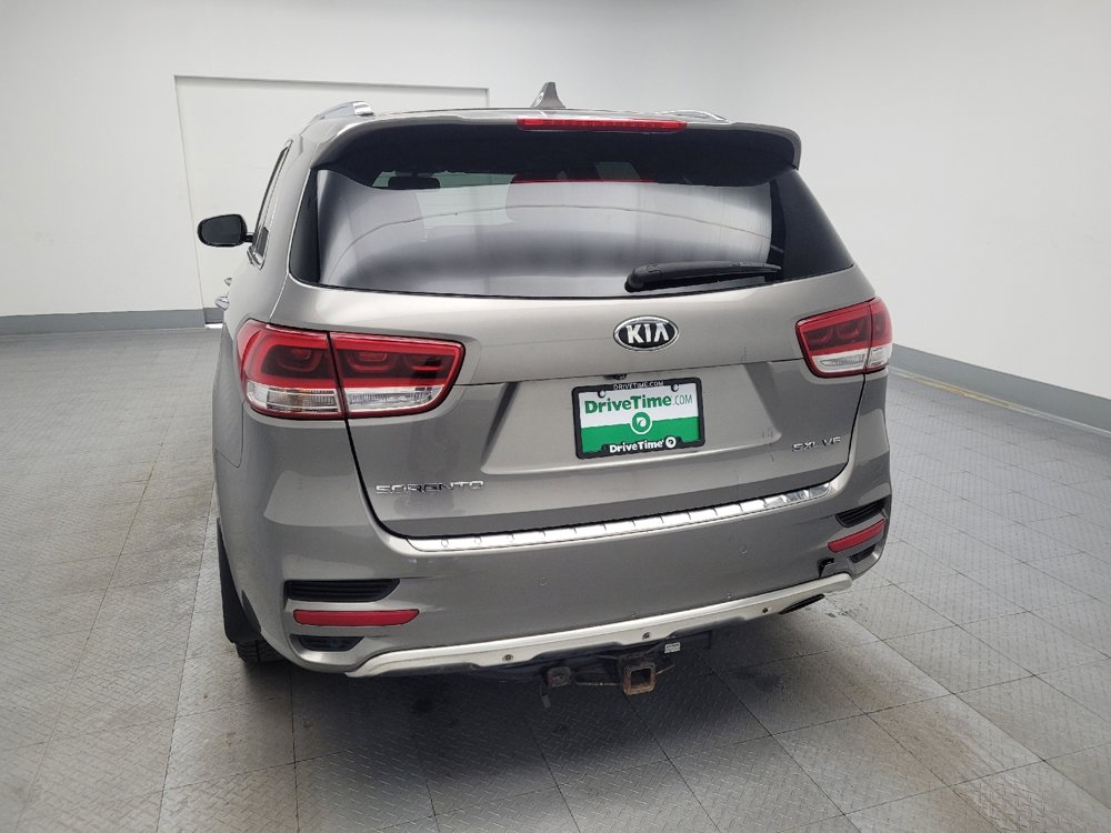 Used 2016 Kia Sorento SX image 6
