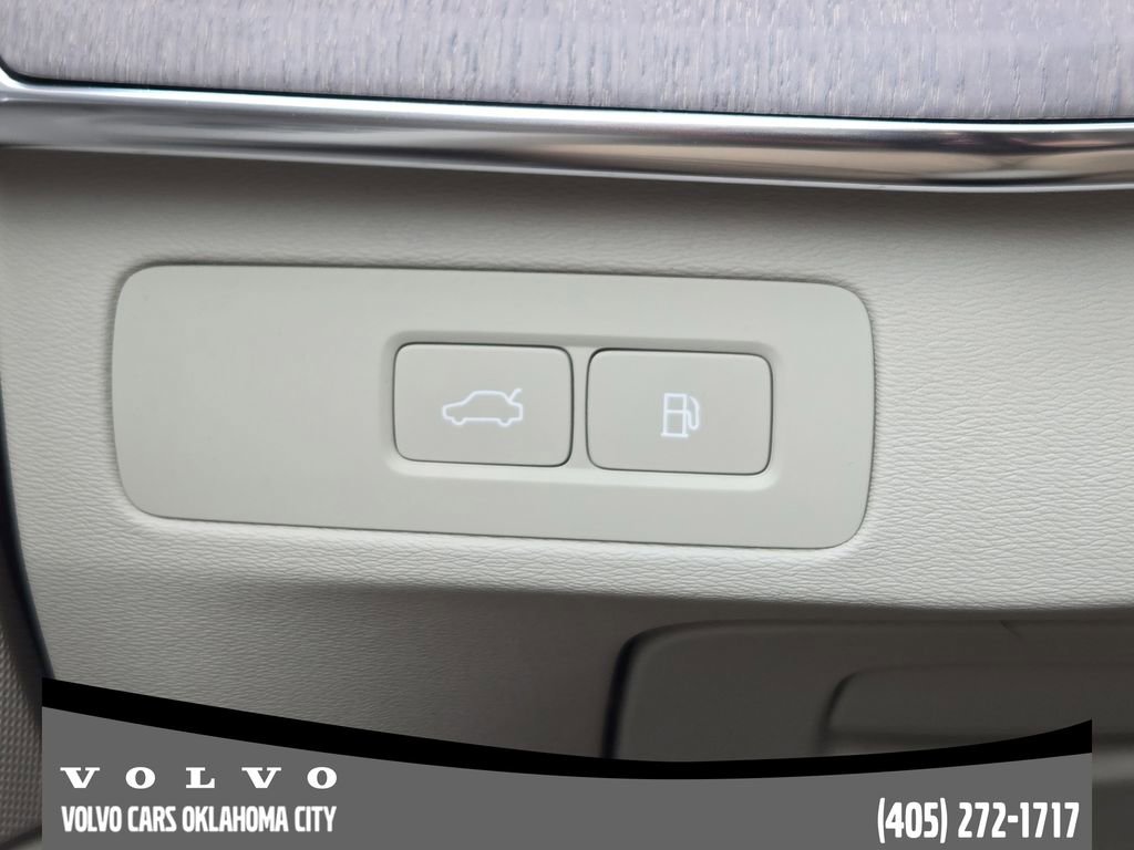 New 2026 Volvo XC90 T8 Ultra w/ Lounge Package image 21