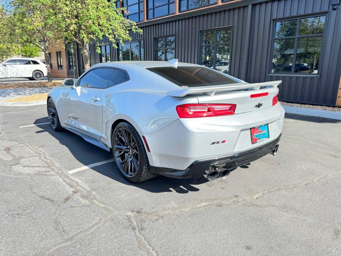 Used 2017 Chevrolet Camaro ZL1 RWD image 3