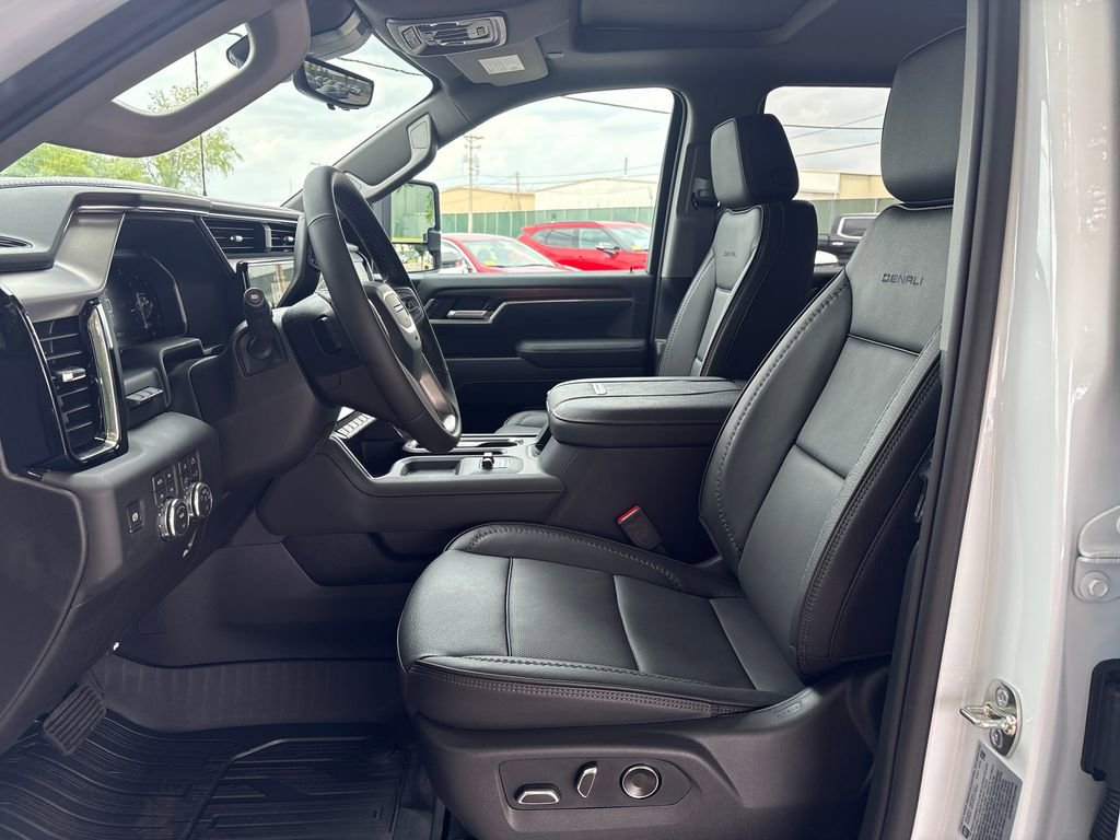 New 2026 GMC Sierra 2500 Denali w/ Denali Reserve Package AWD/4WD image 12