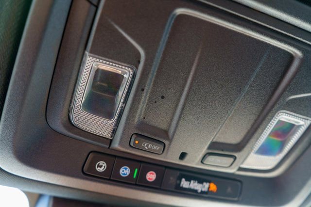 Used 2025 GMC Sierra 2500 AT4 AWD/4WD image 35