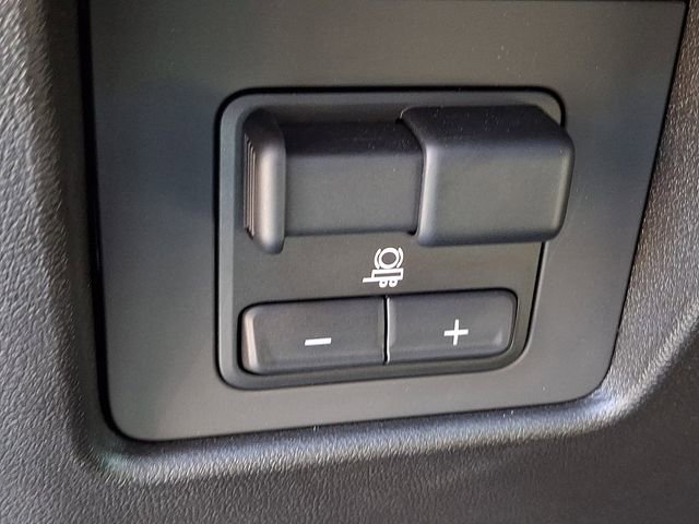 Used 2024 Chevrolet Colorado Z71 w/ Z71 Convenience Package 2 image 28