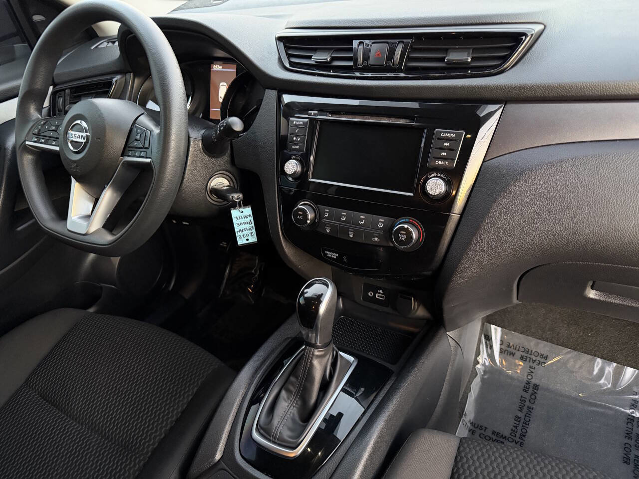 Used 2022 Nissan Rogue Sport S image 30