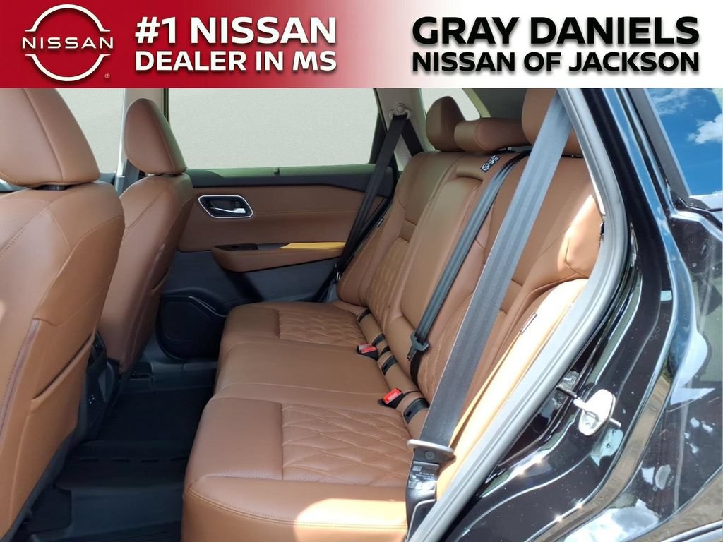New 2026 Nissan Rogue Platinum AWD/4WD image 26