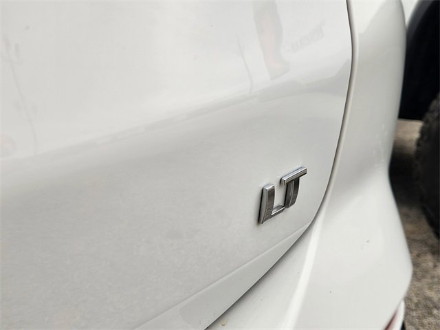 Used 2024 Chevrolet Equinox LT w/ LPO, Floor Liner Package image 9