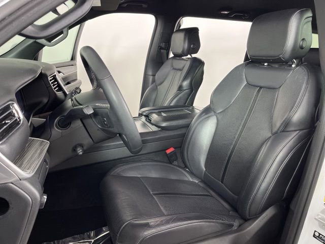 Used 2024 Jeep Wagoneer Series II w/ Flexible Seating Group image 16