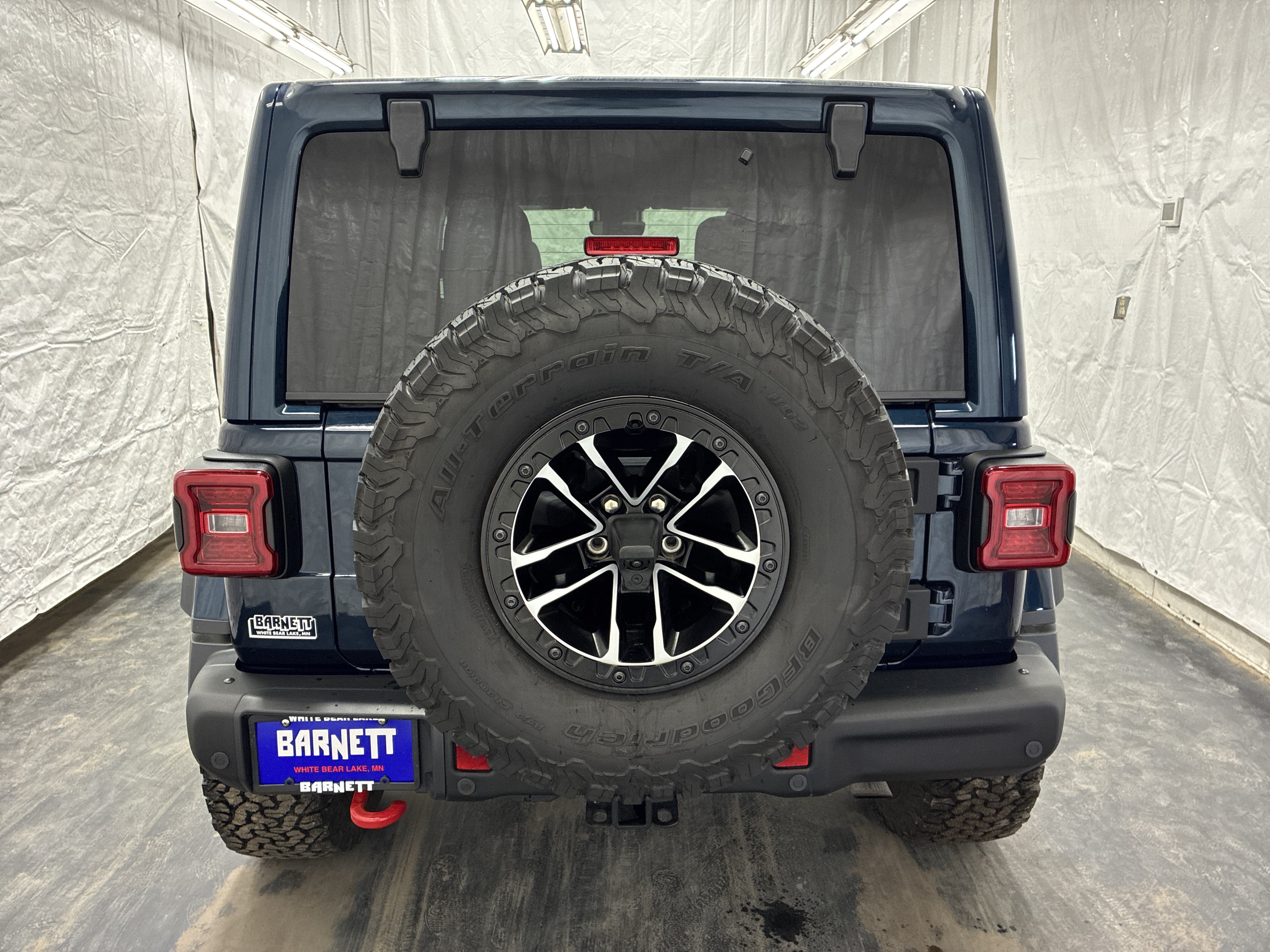 Certified 2025 Jeep Wrangler Unlimited Rubicon AWD/4WD image 9