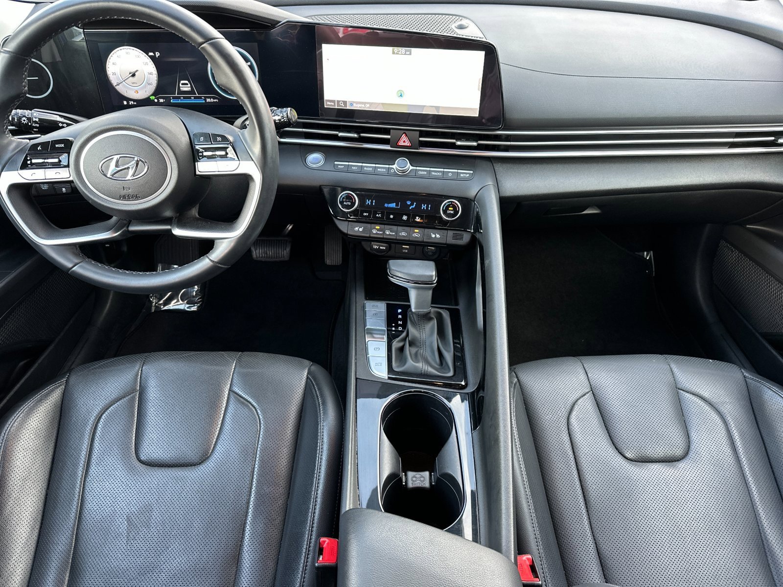 Used 2023 Hyundai Elantra Limited w/ Winter Weather Package image 13