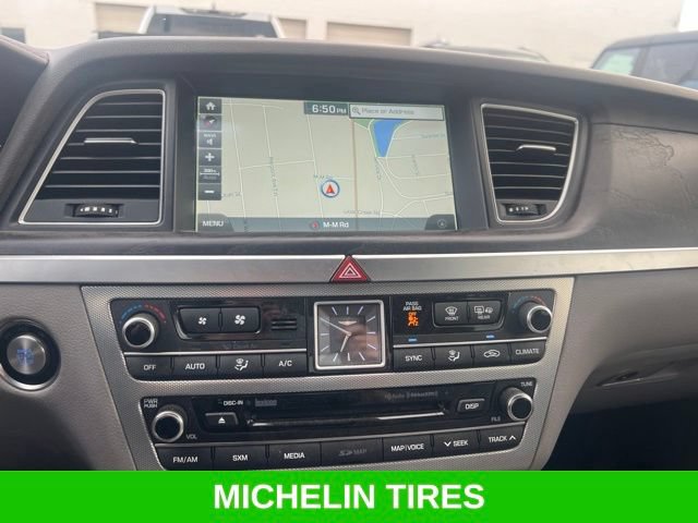 Used 2019 Genesis G80 5.0 Ultimate RWD image 11