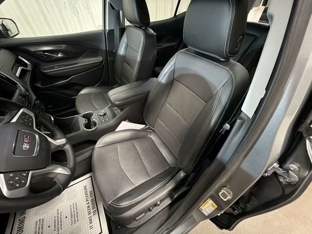 Used 2023 GMC Terrain SLT w/ Infotainment Package II FWD image 24