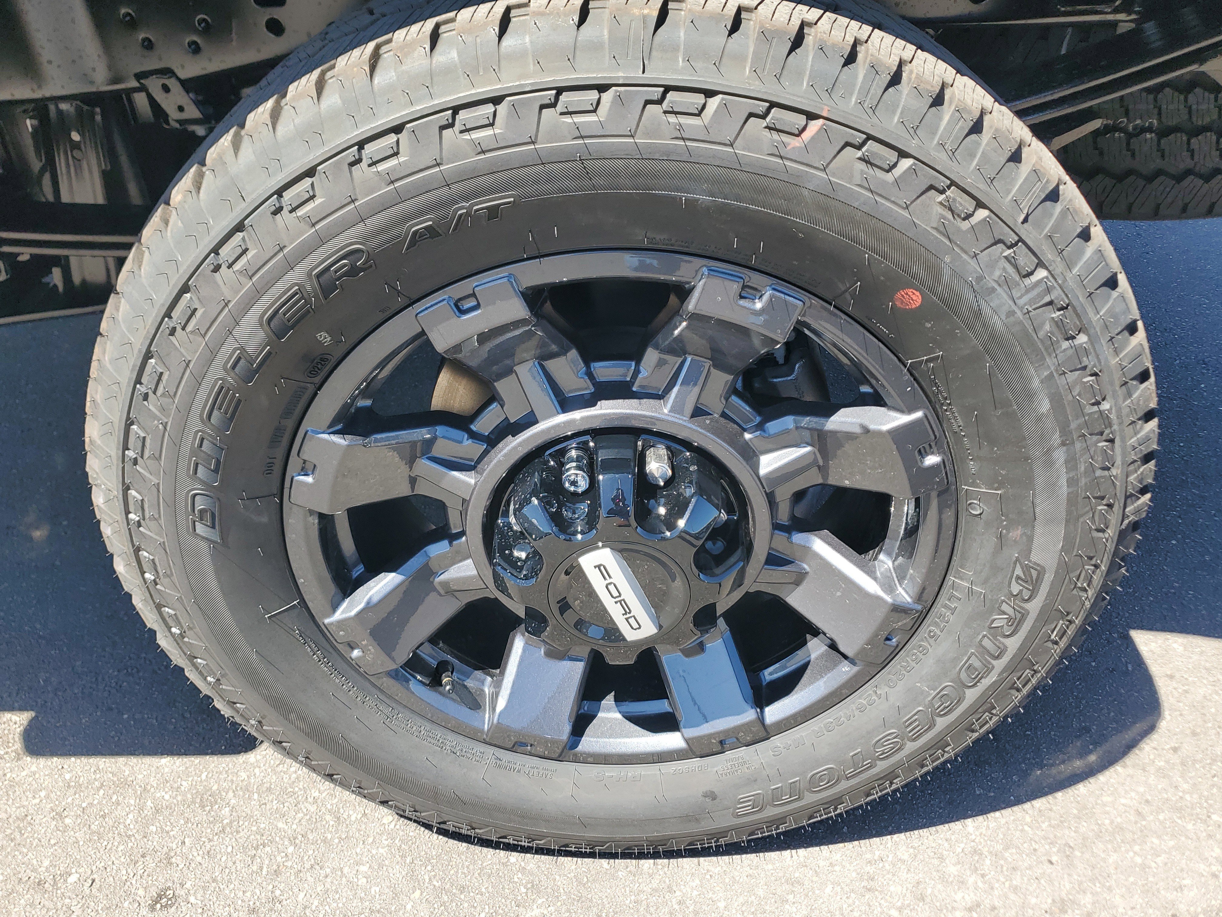 New 2026 Ford F250 XL w/ STX Appearance Package AWD/4WD image 7