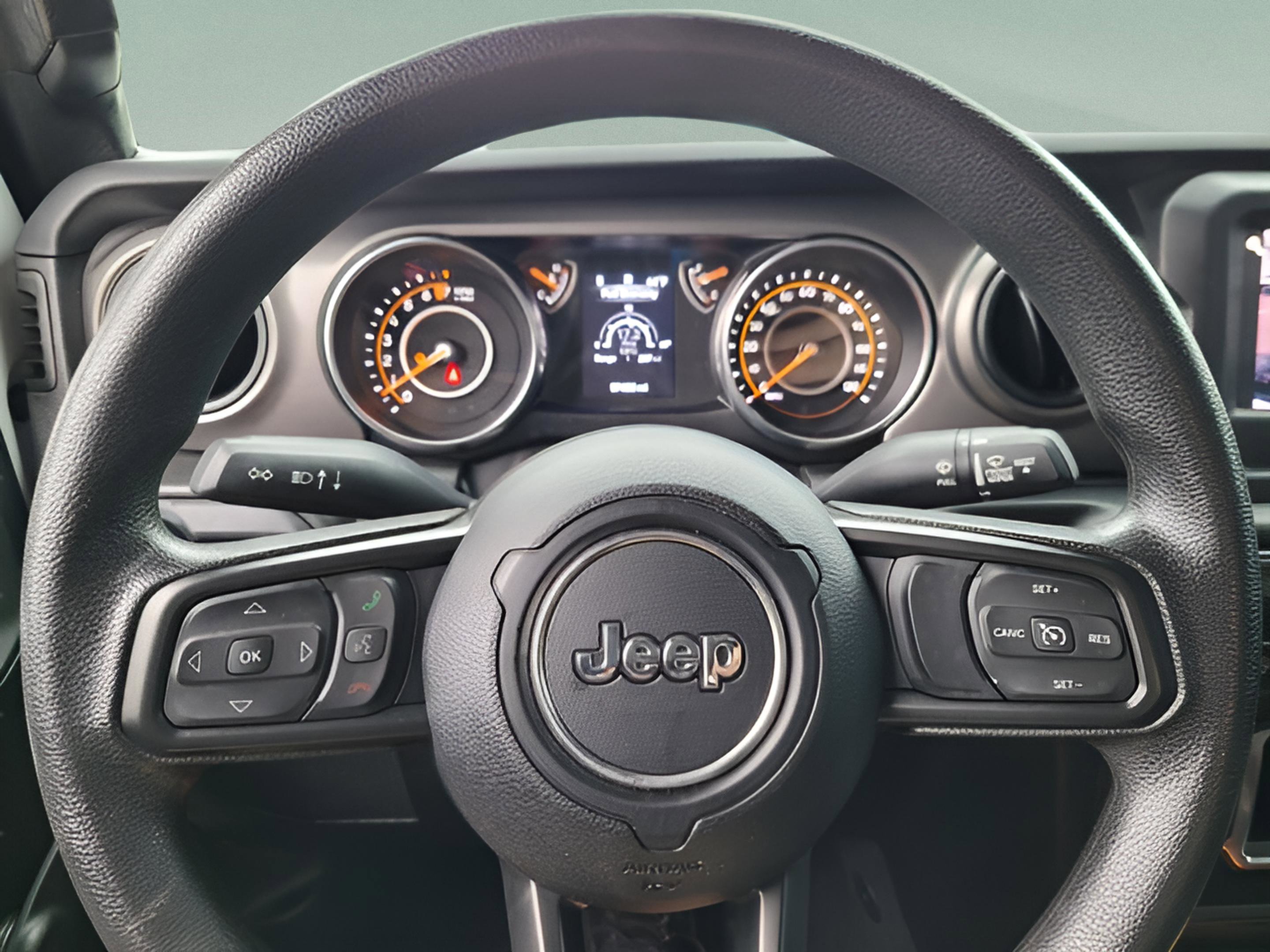 Used 2023 Jeep Gladiator Sport image 17