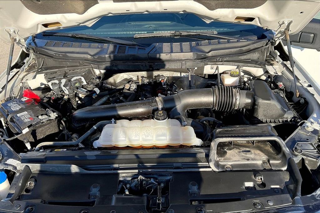 Used 2024 Ford F150 XLT w/ Tow/Haul Package image 9