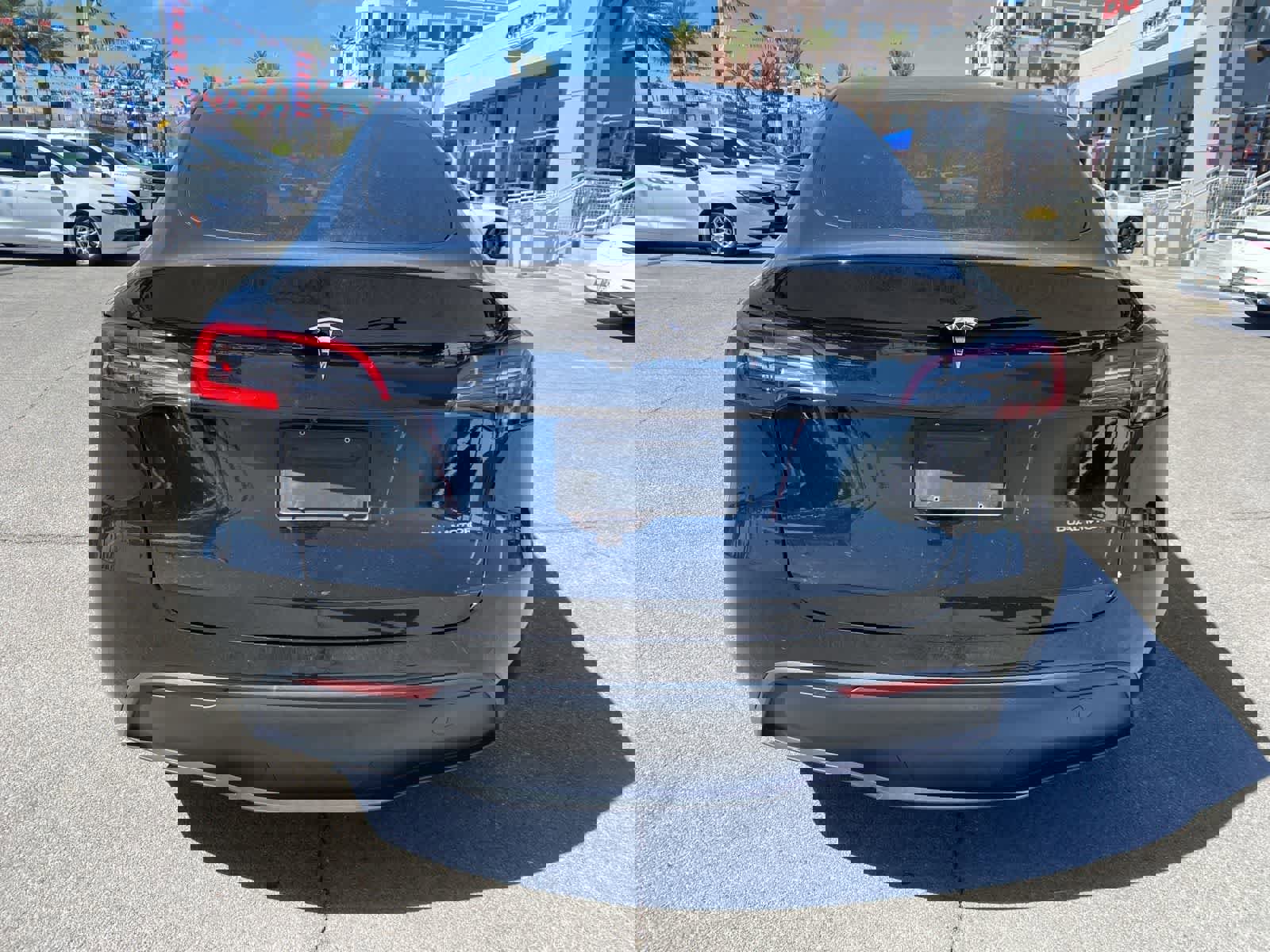 Used 2020 Tesla Model Y Long Range image 8