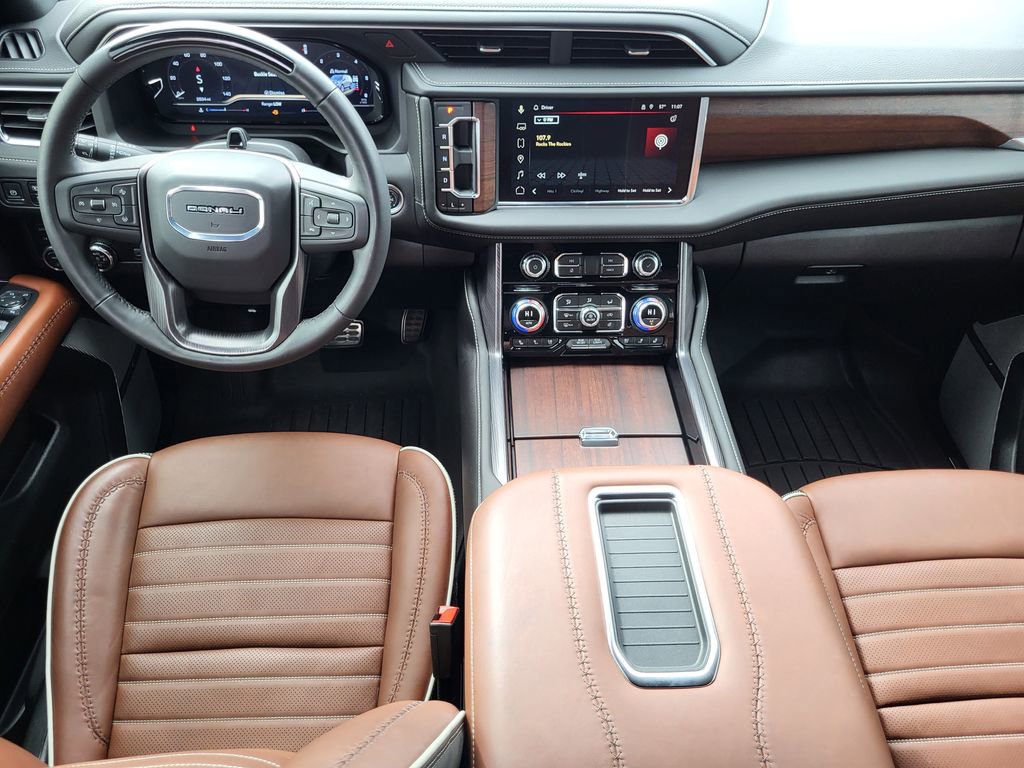 Used 2024 GMC Yukon XL Denali Ultimate image 25