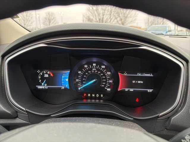 Used 2019 Ford Fusion SE image 39