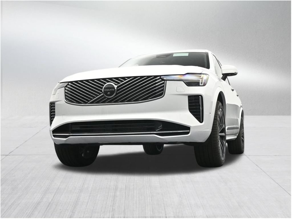 New 2026 Volvo XC90 T8 Plus w/ Protection Package Premier AWD/4WD image 28
