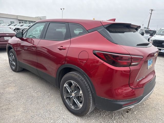 Used 2025 Chevrolet Blazer LT AWD/4WD image 4