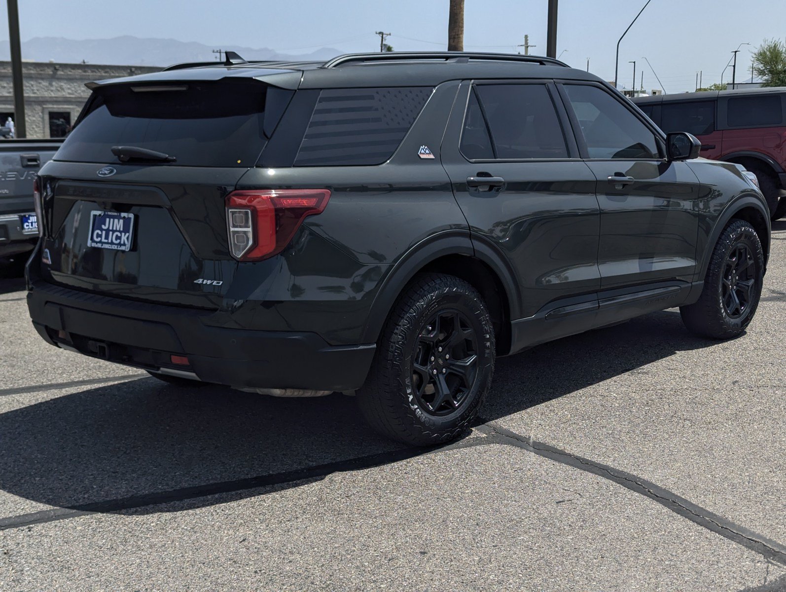 Certified 2022 Ford Explorer Timberline w/ Timberline Technology Package AWD/4WD image 2