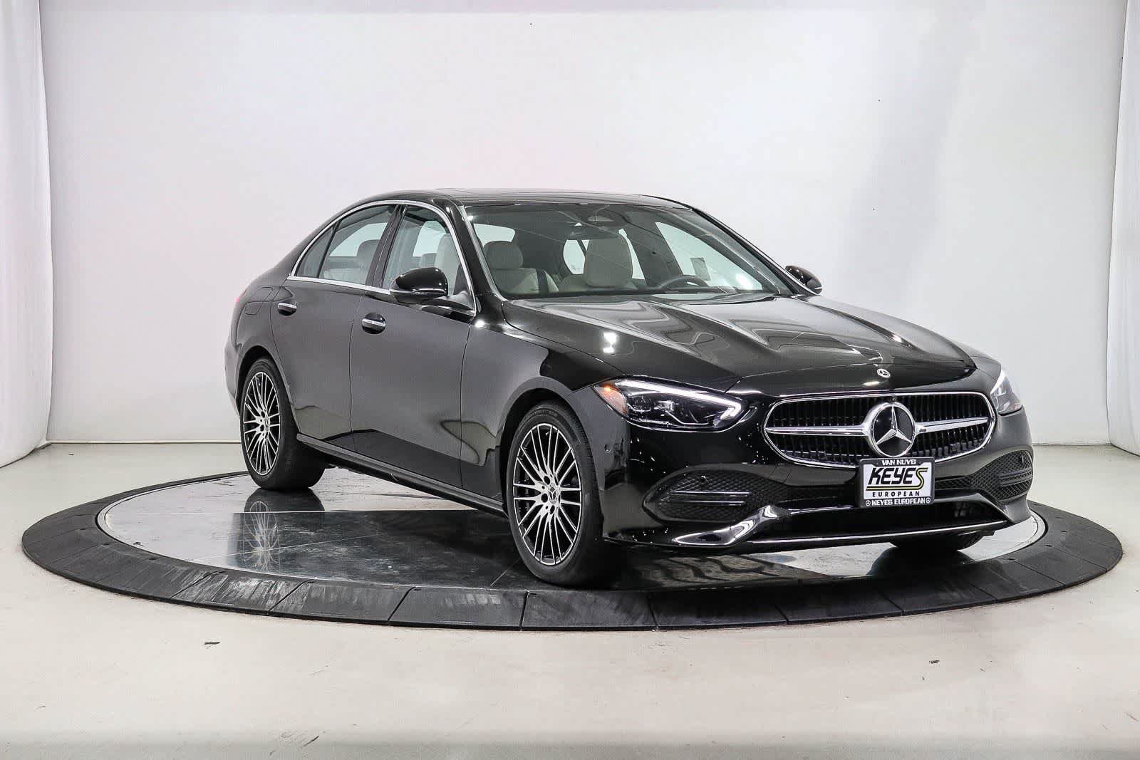 Used 2024 Mercedes-Benz C 300 Sedan image 5
