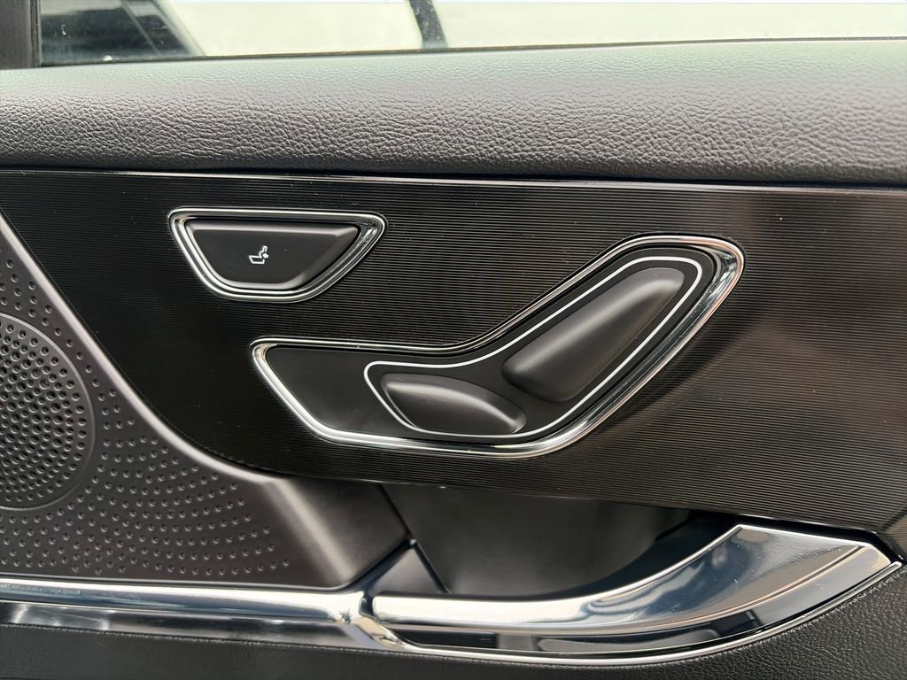 Used 2023 Lincoln Corsair Standard image 14