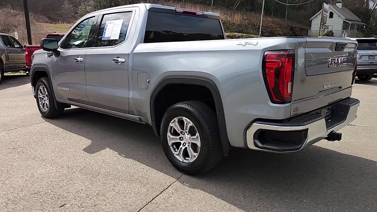 Used 2025 GMC Sierra 1500 SLT image 4