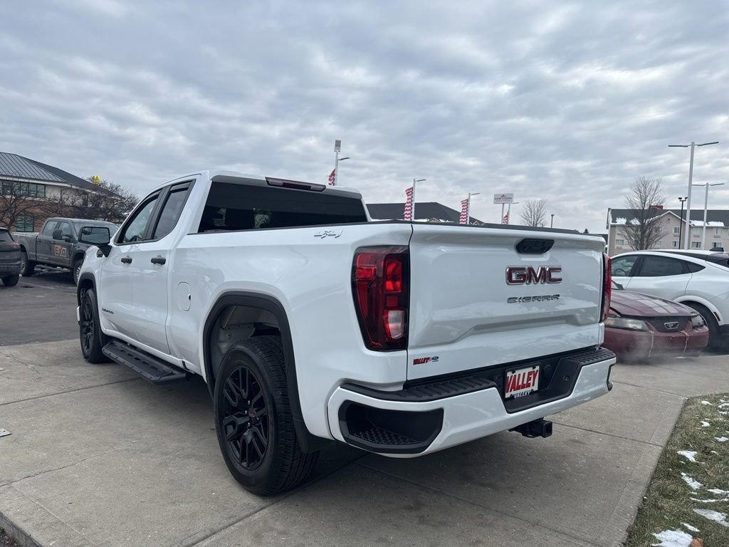 Used 2023 GMC Sierra 1500 Pro w/ Graphite Edition image 5