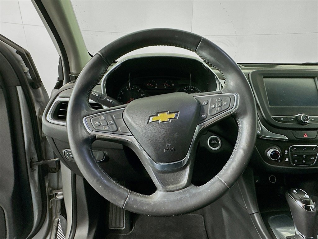 Used 2018 Chevrolet Equinox LT image 11