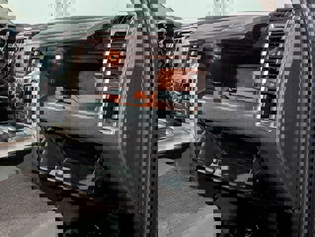 Used 2017 RAM 3500 Big Horn image 24