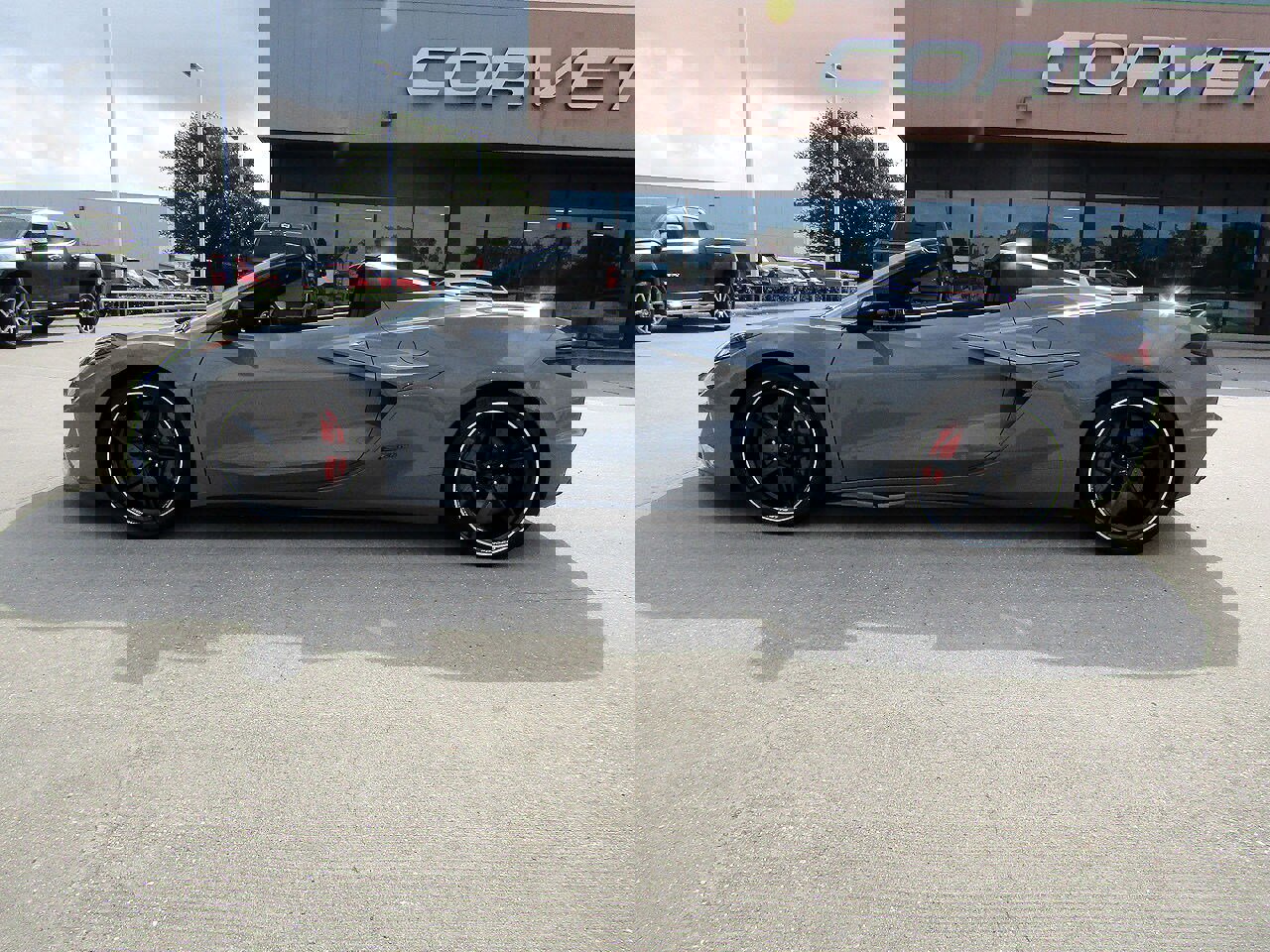 Used 2024 Chevrolet Corvette E-Ray w/ ZER Performance Package AWD/4WD image 8