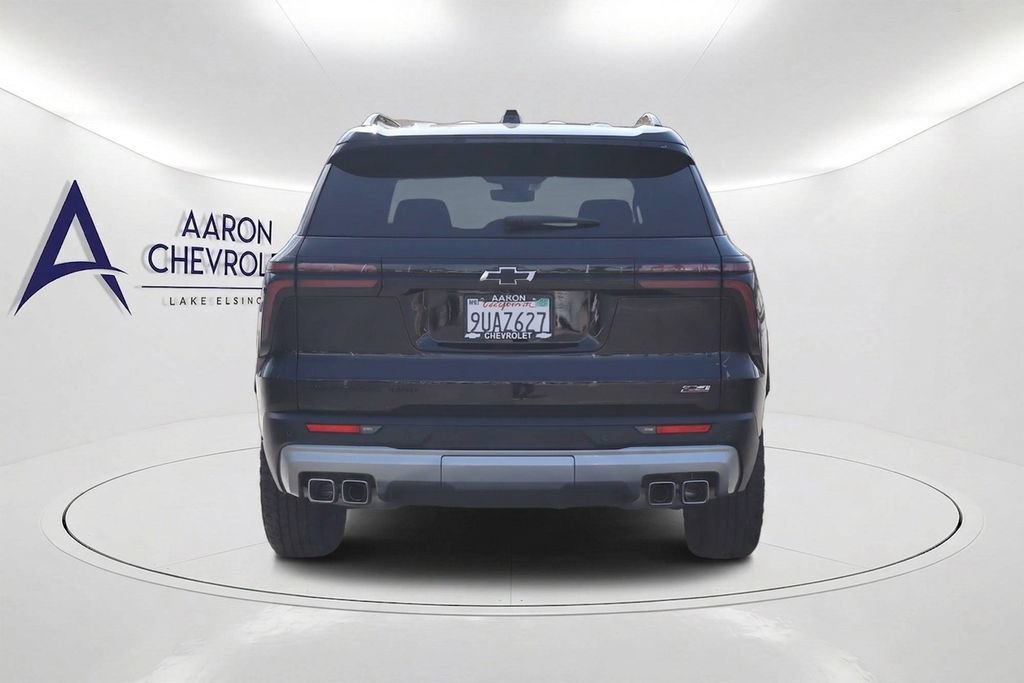 Used 2025 Chevrolet Traverse Z71 w/ Driver Confidence Package AWD/4WD image 5