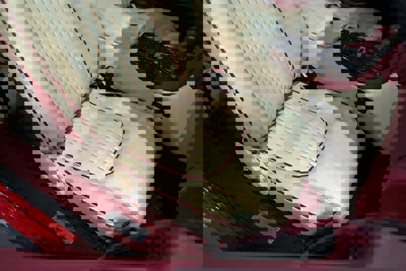 Used 1997 Aston Martin DB7 Volante image 15