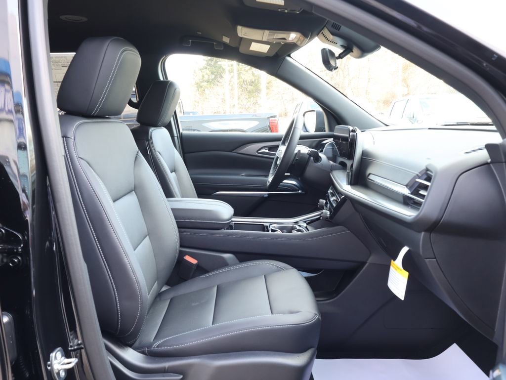 New 2026 Chevrolet Traverse LT w/ Midnight/Sport Edition image 37