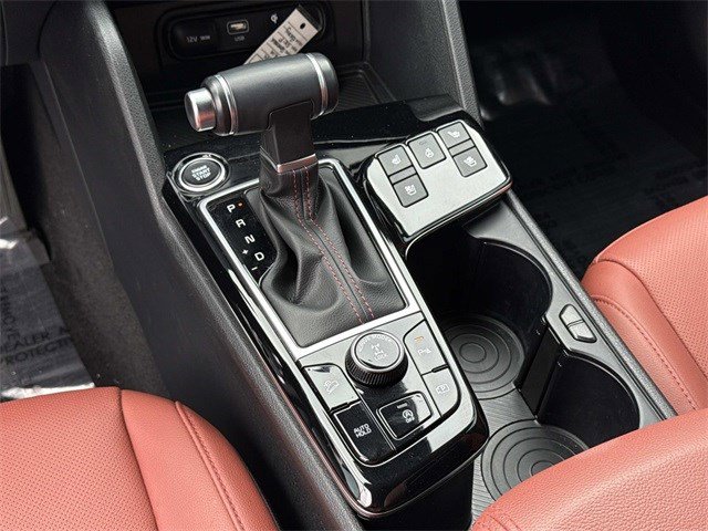 Used 2024 Kia Sportage SX image 23