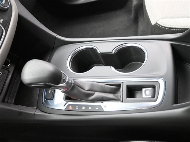 Used 2023 Chevrolet Equinox LS image 24