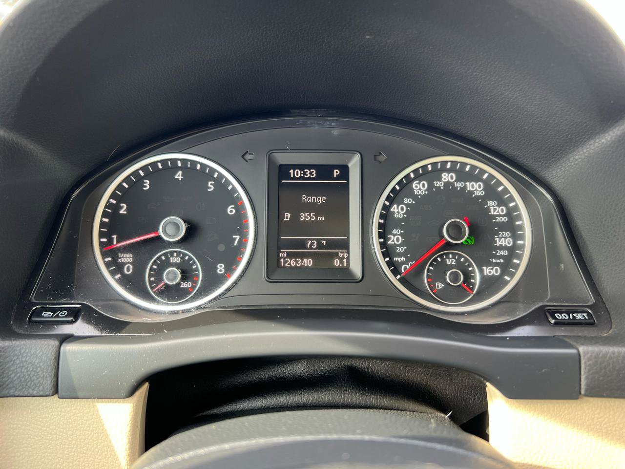 Used 2017 Volkswagen Tiguan SEL image 18