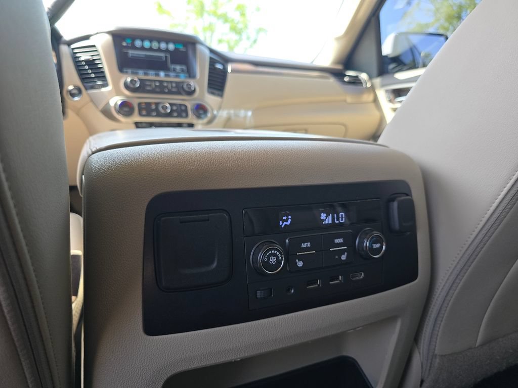 Used 2019 GMC Yukon Denali w/ Denali Ultimate Package AWD/4WD image 26