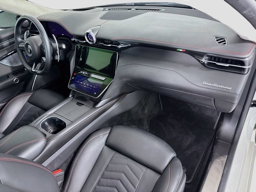 Used 2024 Maserati GranTurismo Trofeo AWD/4WD image 17