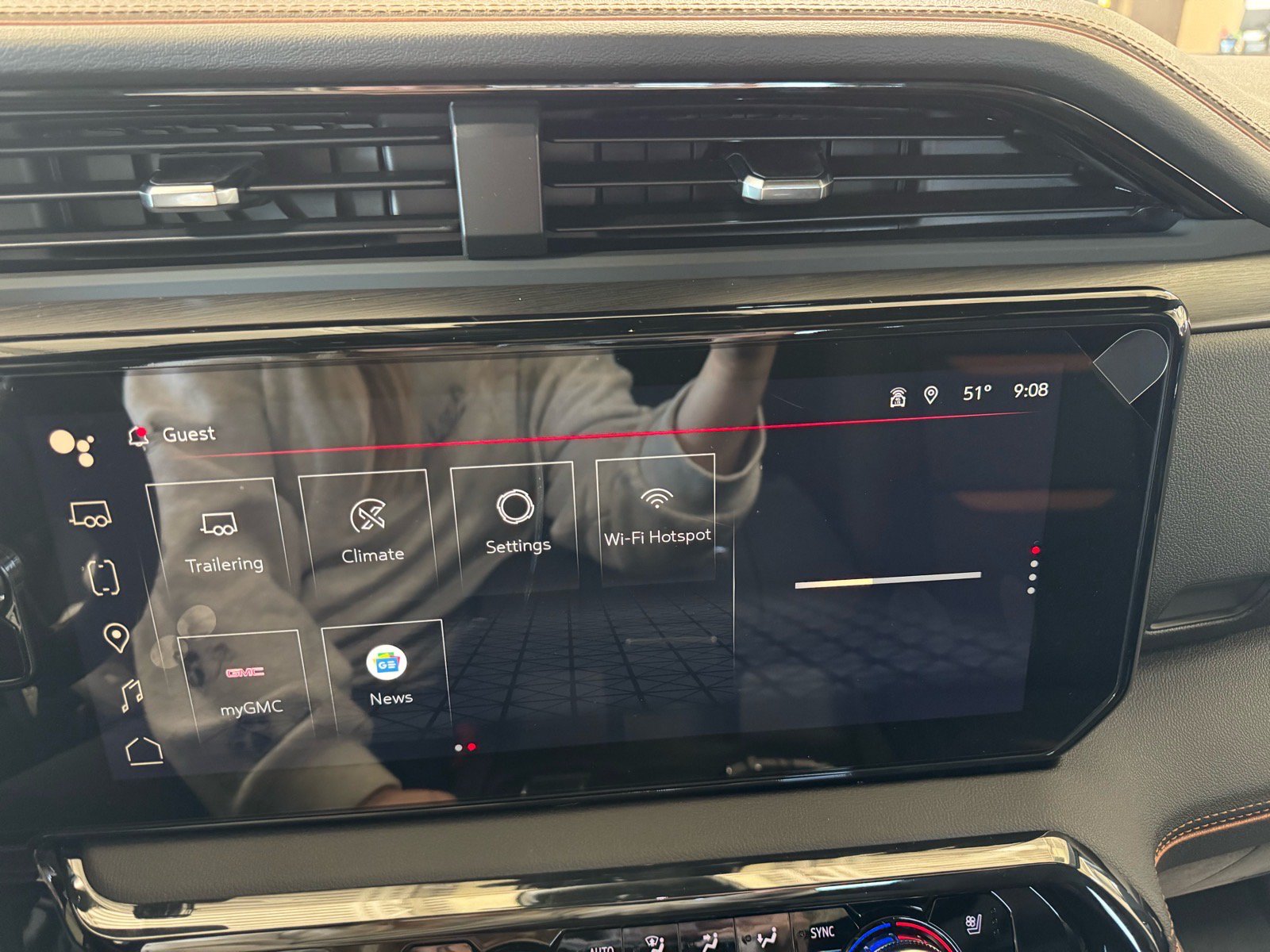 New 2026 GMC Sierra 2500 AT4 w/ AT4 Premium Plus Package AWD/4WD image 26