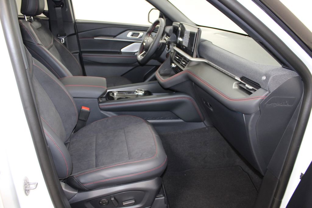 New 2026 Ford Explorer ST w/ Sun And Sound Package image 28