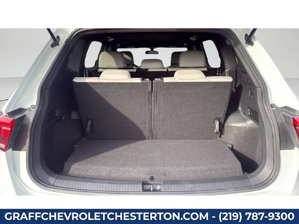 Used 2021 Volkswagen Tiguan SE R-Line FWD image 28